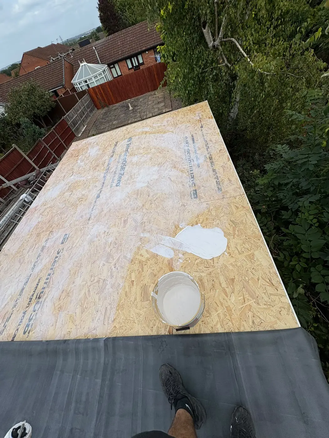 Flat roof deck preparation